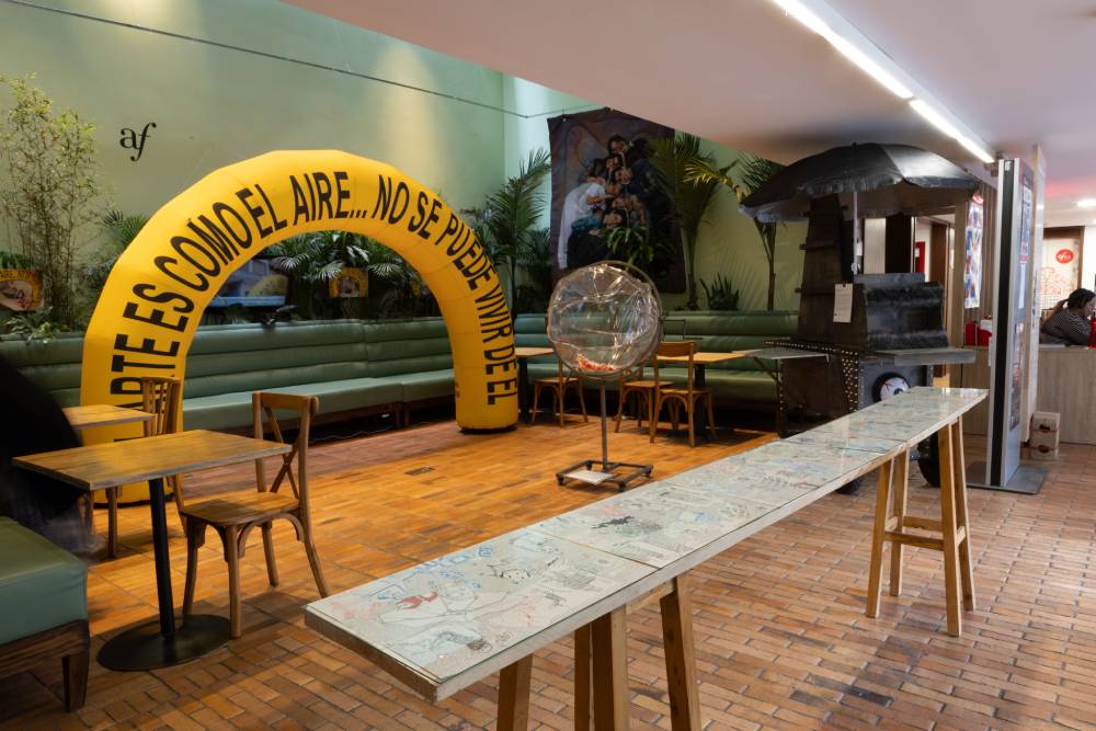 Exposición OVNI – Objetos Visibles No Identificados