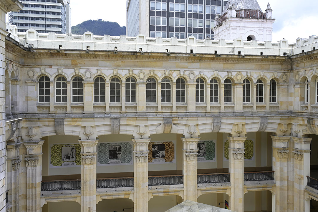 Beatriz Gonz&aacute;lez